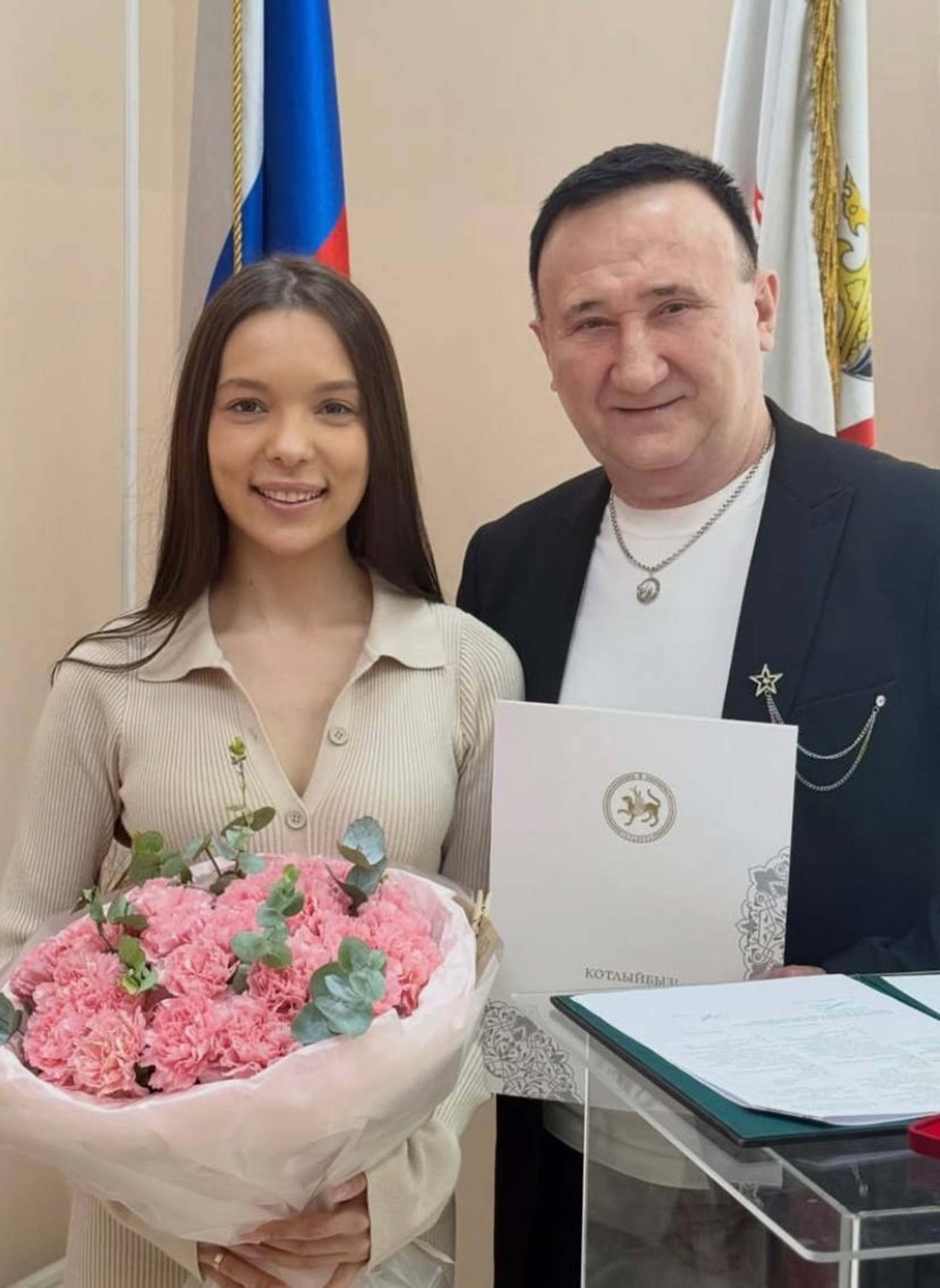 Певец Ринат Рахматуллин женился на своей избраннице