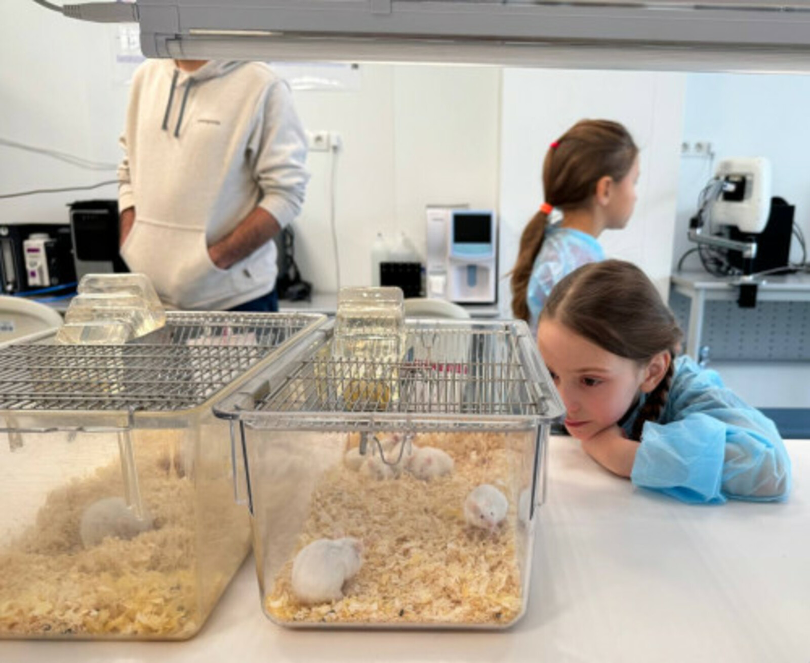 Школьникам показали прорывные разработки Межвузовского кампуса Уфы в День науки