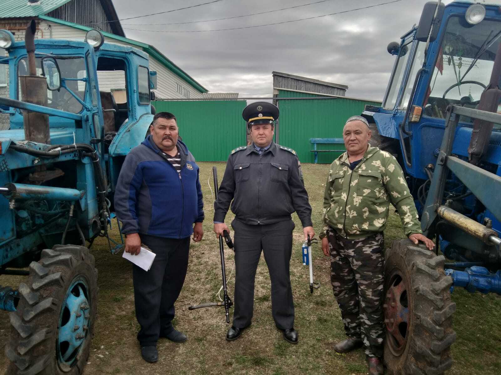 В Нижнеутяшевском сельсовете прошёл технический осмотр тракторов физических лиц