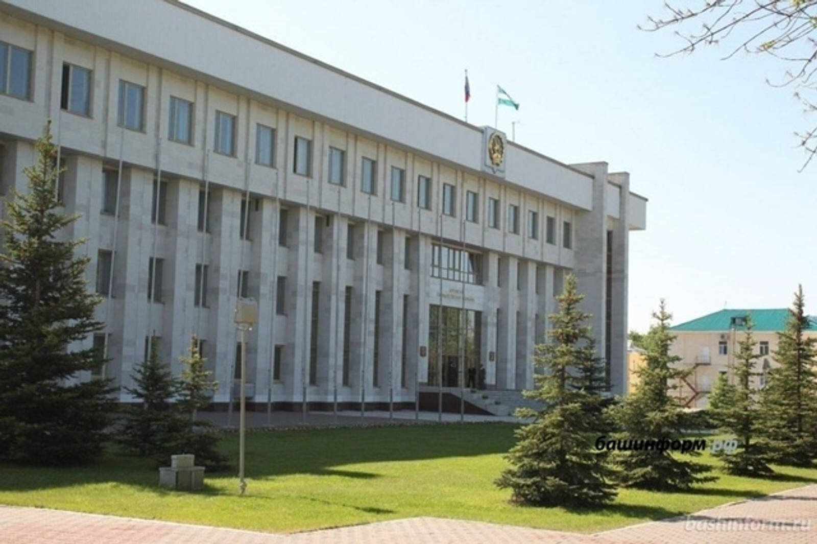 Какие законы вступают в силу в апреле