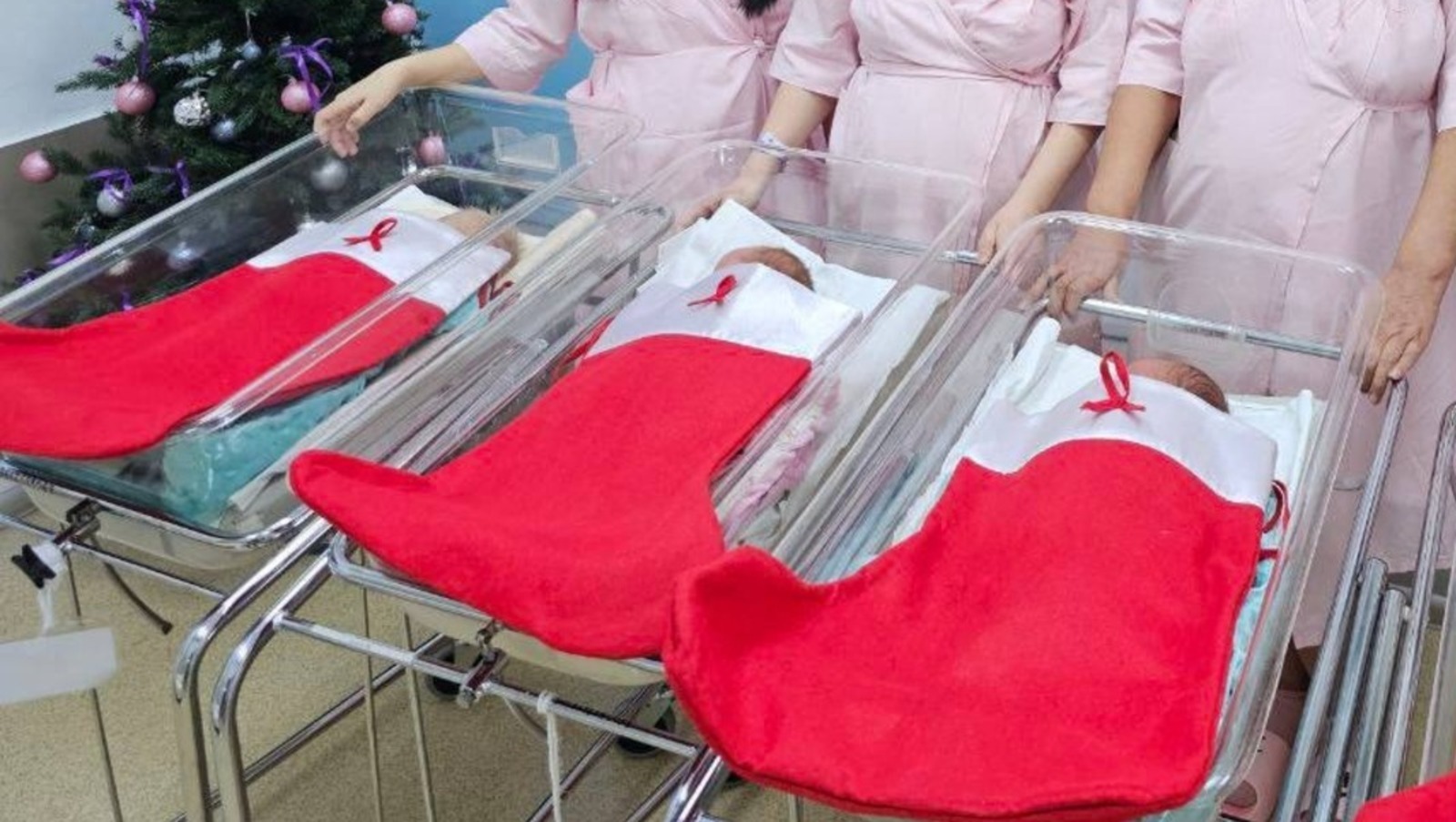 В 2025 году в Башкирии появилось на свет 27 574 младенца