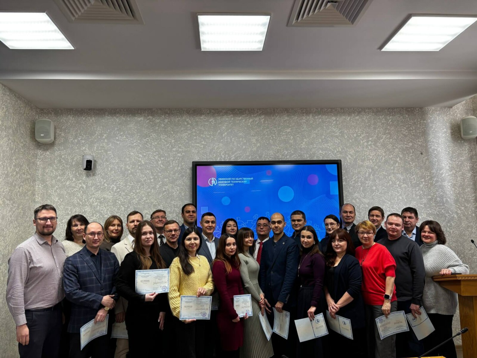 Вуз-резидент Межвузовского кампуса Уфы обучает управленцев нового формата