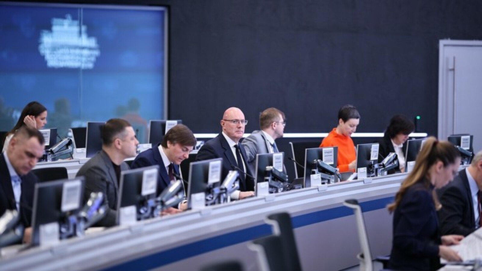 Радий Хабиров участвовал в совещании Дмитрия Чернышенко об итогах 2023 года