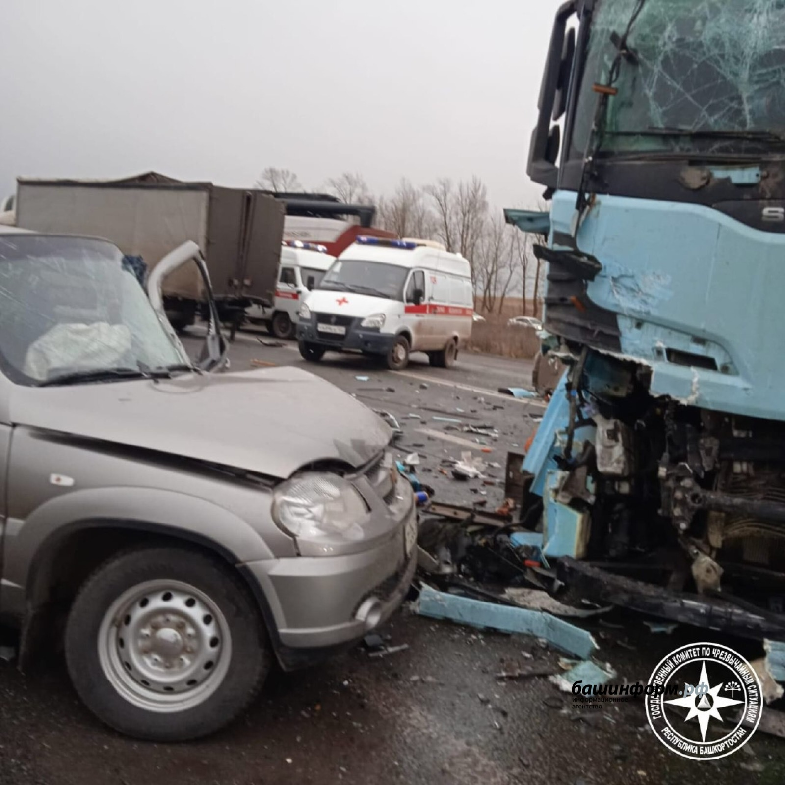 В Башкирии столкнулись пять авто, есть пострадавшие