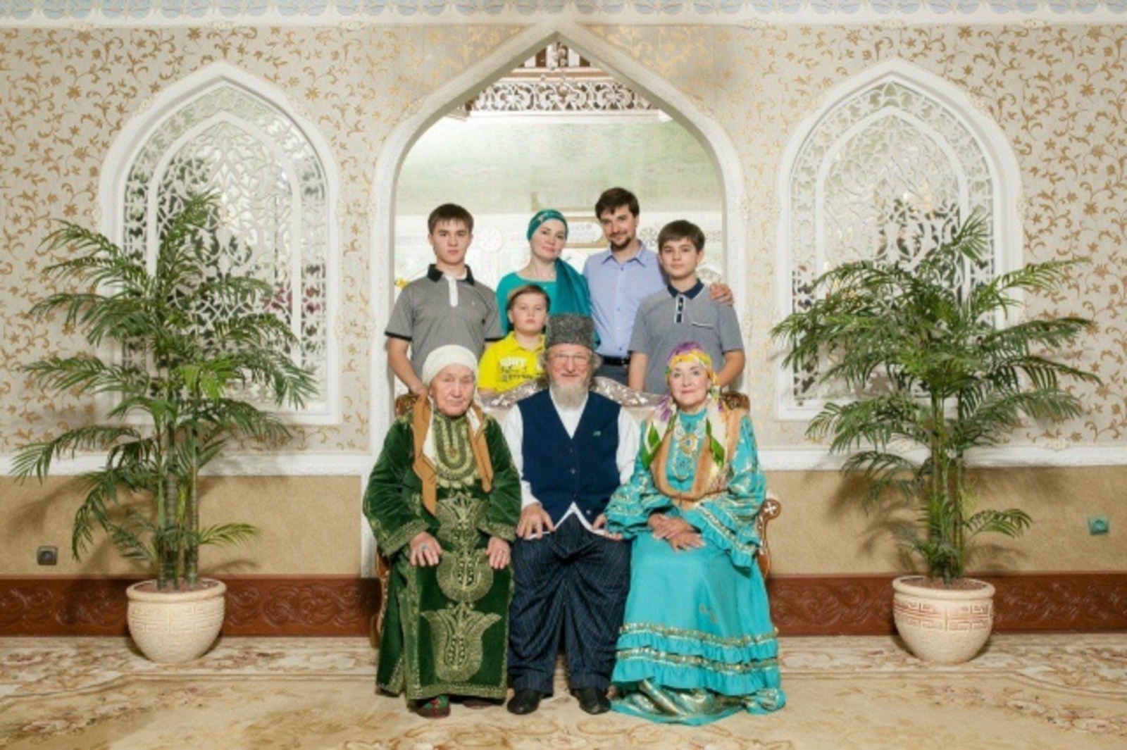 Радий Хабиров выразил соболезнования Талгату Таджуддину из-за смерти его супруги