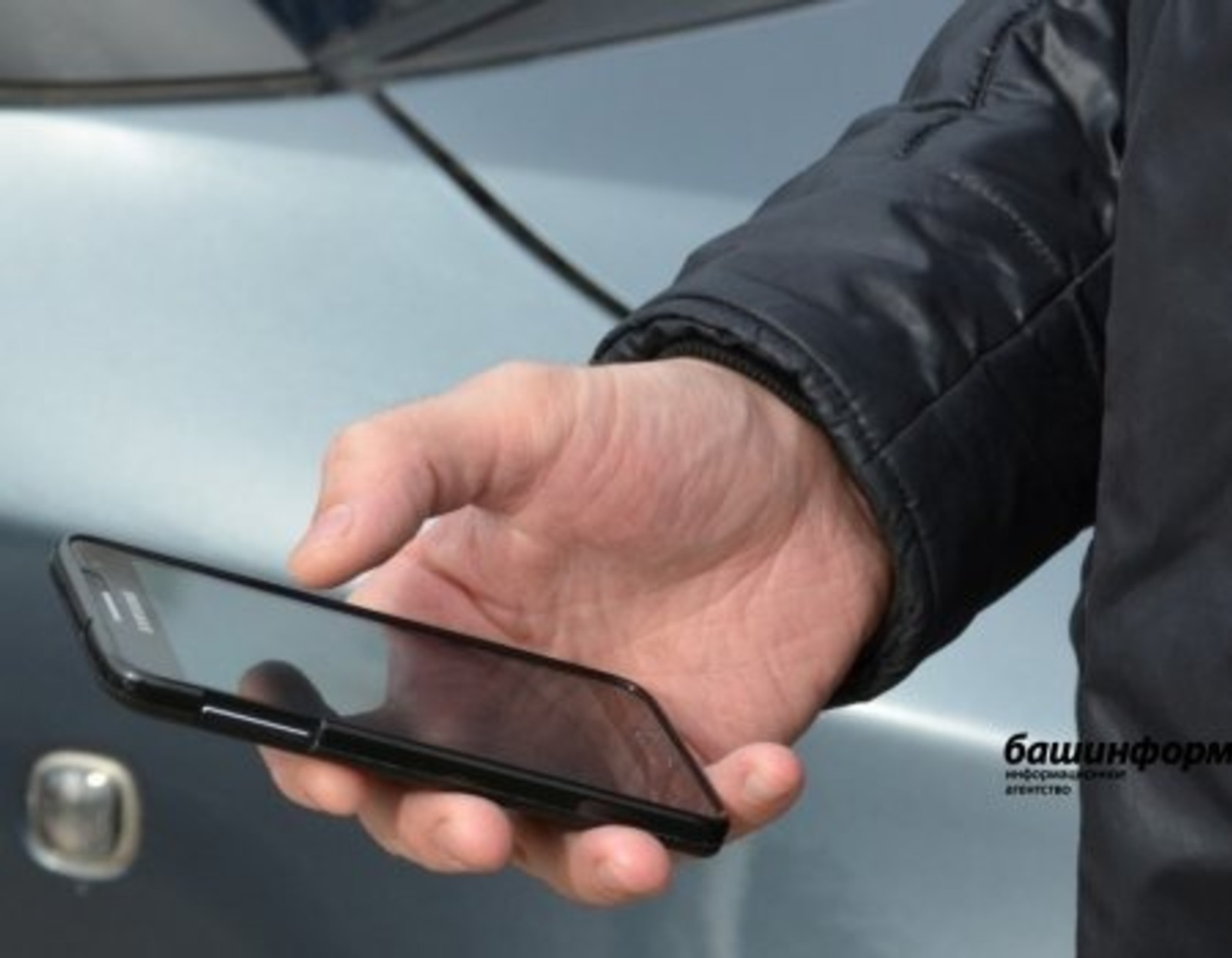 Выпускник из Башкирии лишился полмиллиона рублей из-за мошенников