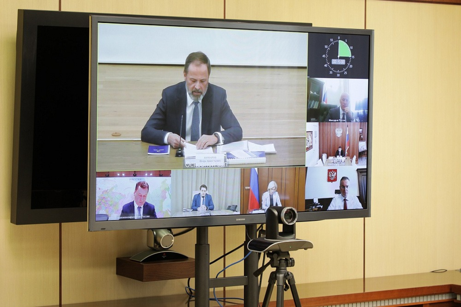 Радий Хабиров обсудил демографические проблемы в сельских районах на Совете ПФО