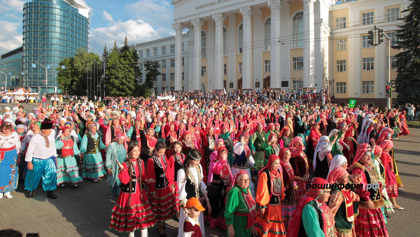 Как в Башкирии отметят День национального костюма народов республики