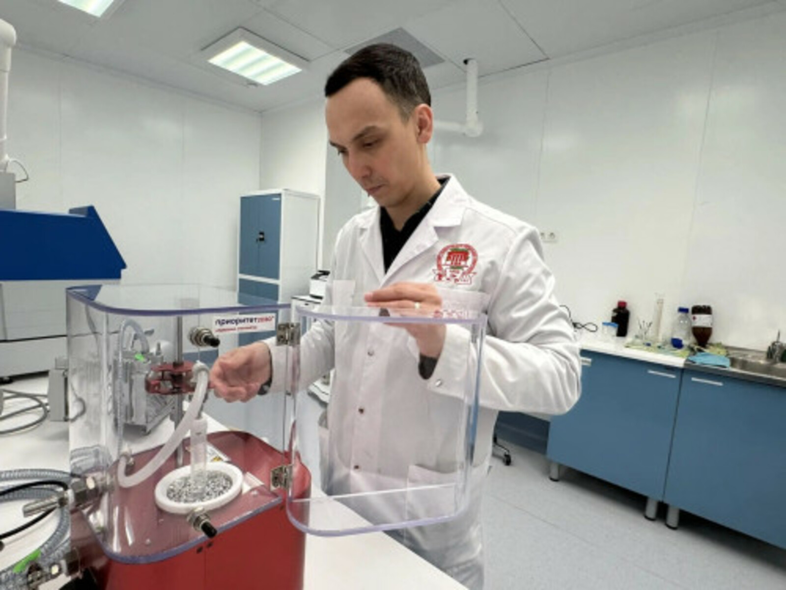 Вуз-резидент Межвузовского кампуса Уфы разрабатывает инновации в пептидной химии