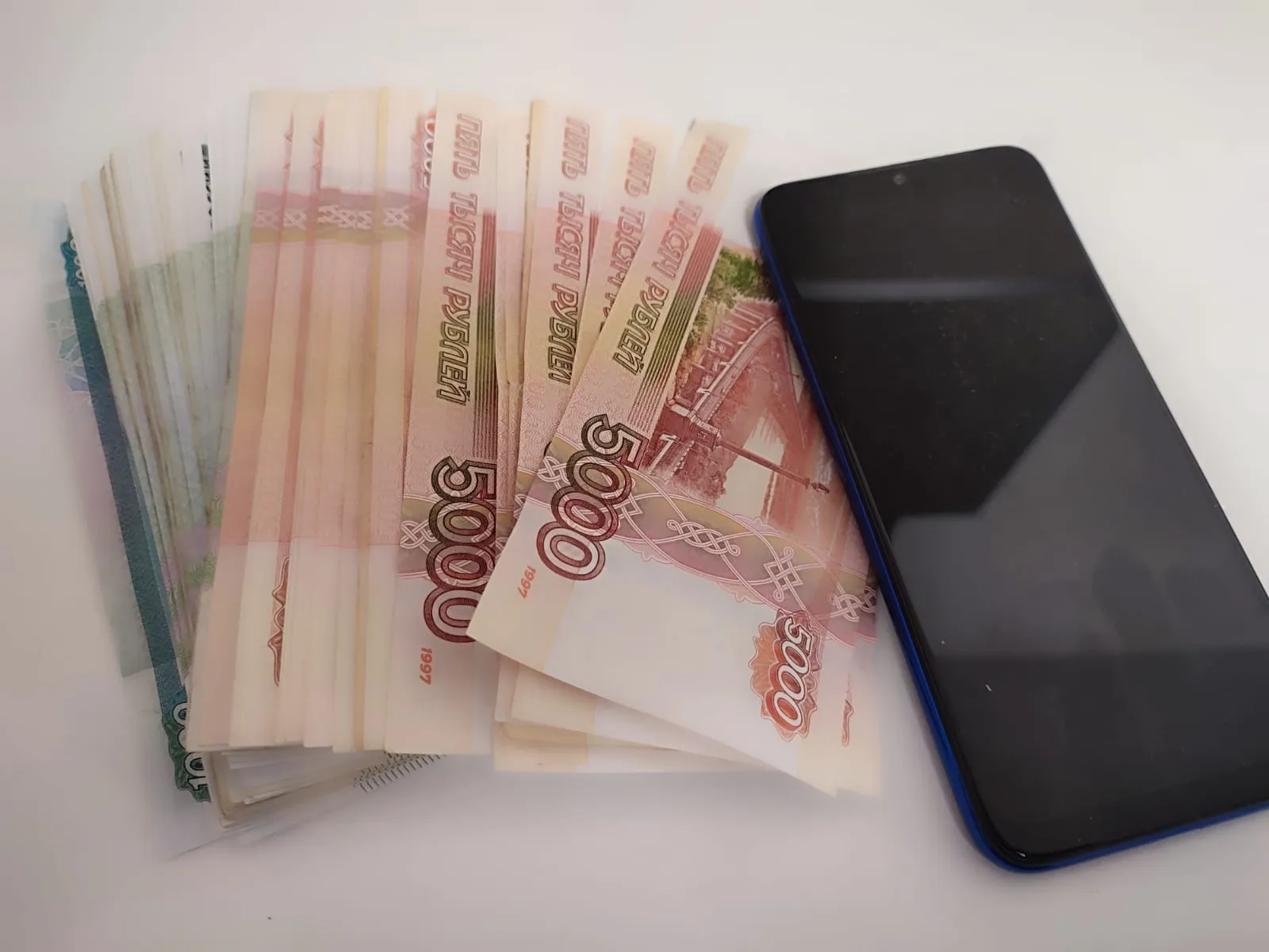 В Башкирии мошенники придумали фальшивую награду для бойцов СВО