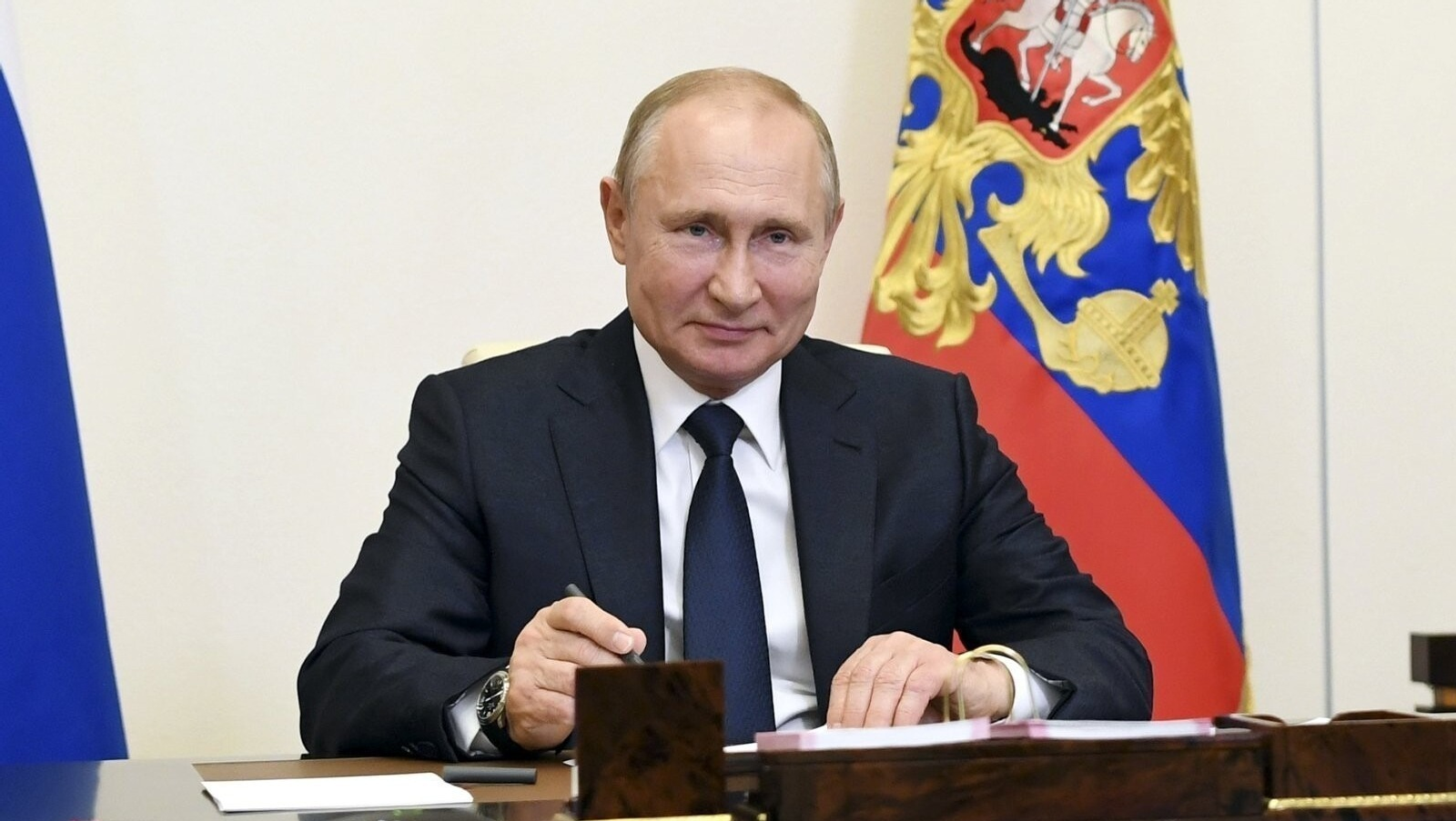 Путин провел три международных звонка