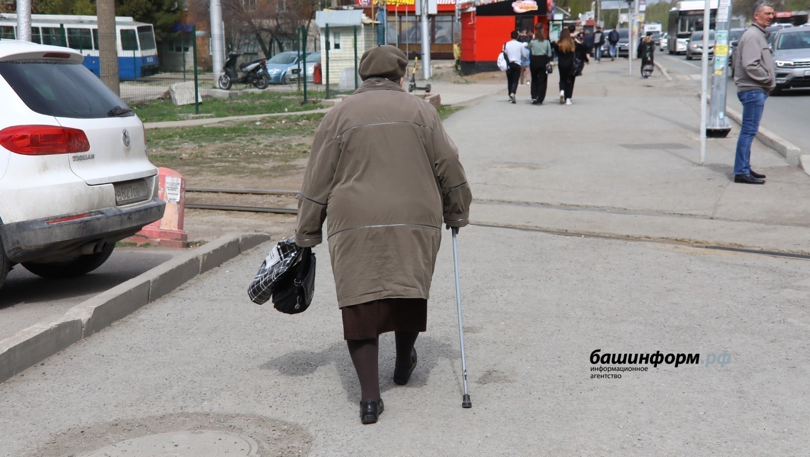 В Башкирии мошенники обманули пенсионерку на 4 миллиона рублей